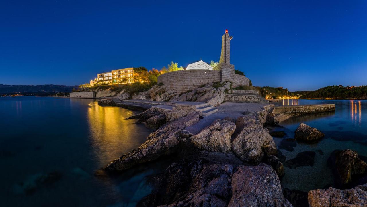 Hotel Rooms Roccia Novigrad  المظهر الخارجي الصورة