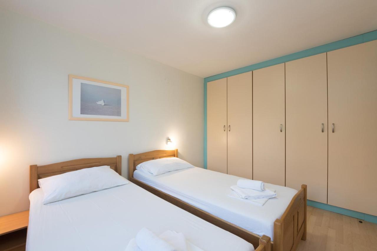 Hotel Rooms Roccia Novigrad  المظهر الخارجي الصورة
