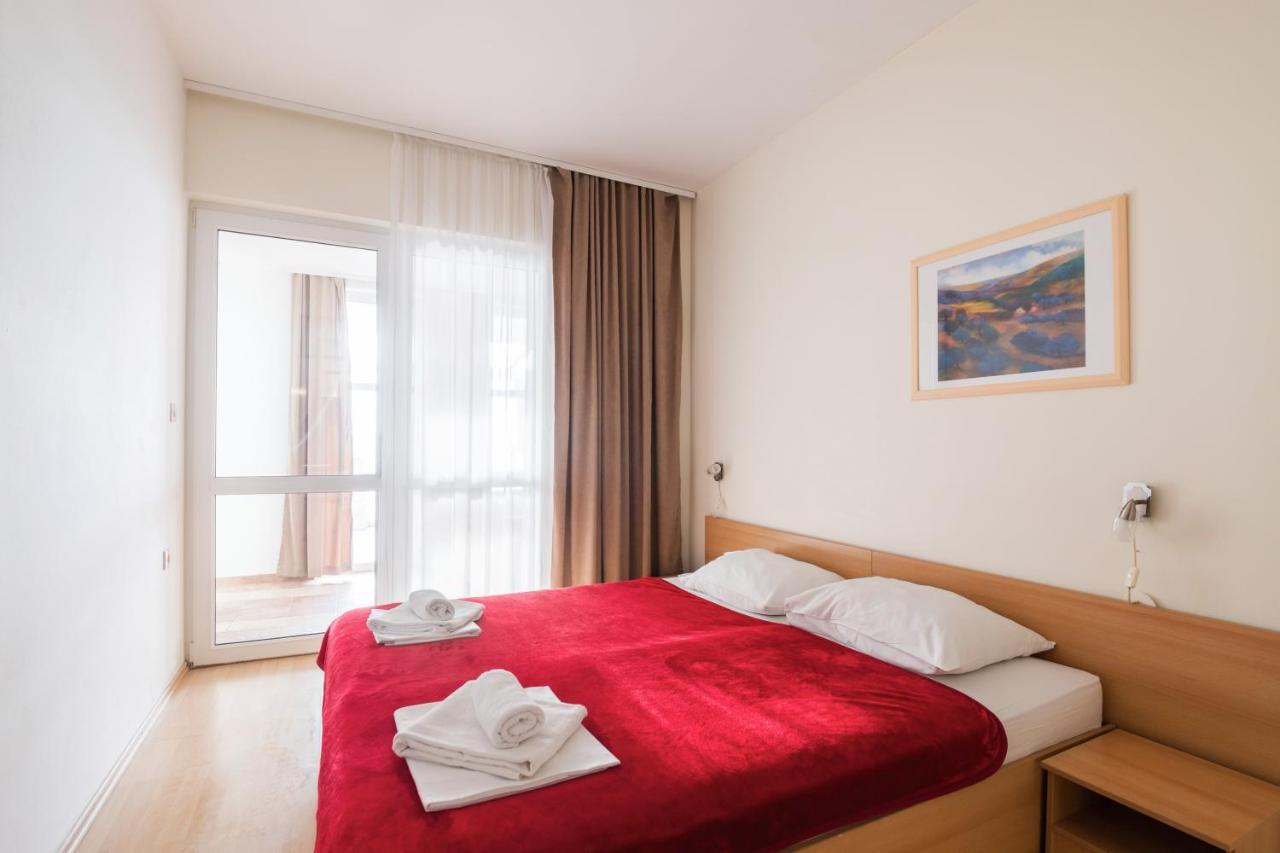 Hotel Rooms Roccia Novigrad  المظهر الخارجي الصورة