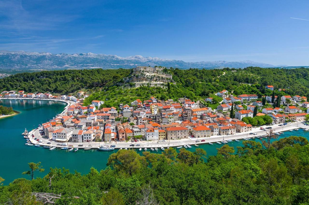 Hotel Rooms Roccia Novigrad  المظهر الخارجي الصورة